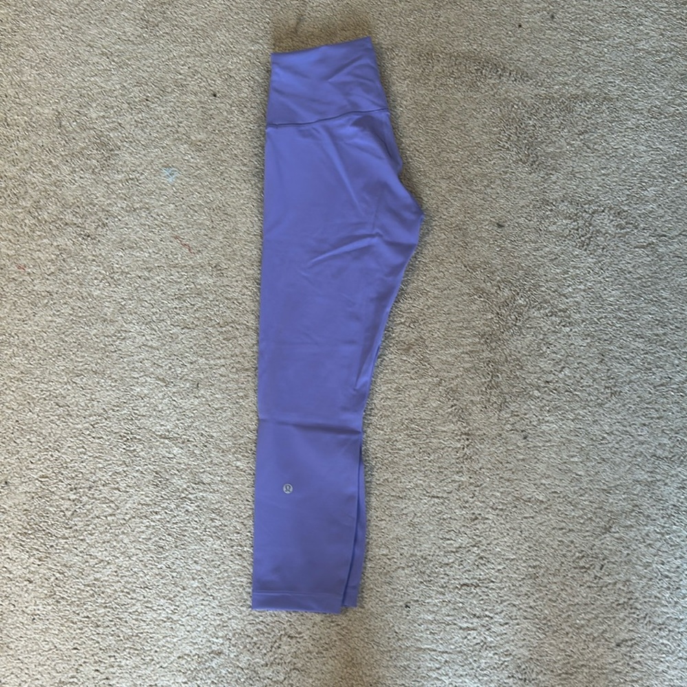 Lululemon Wunder Train 23” Size 8